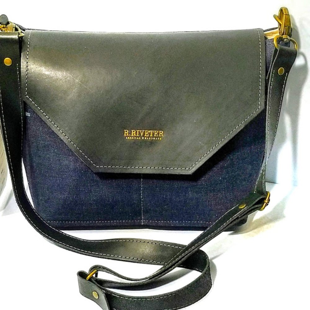 R.RIVETER CANVAS LEATHER FLAP  HOBBY CROSSBODY BAG